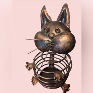 55C-Metal cat figurine with spiral body, decorative wine bottle holder 12” X 6”